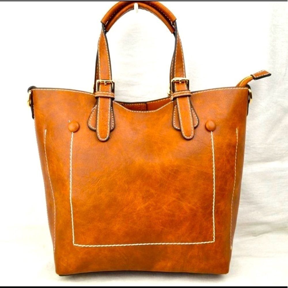 ✨HP✨ Chic Belted Handle & Stitch Shoulder Bag/Tote